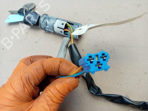Used Ignition barrel Ignition barrel CITROËN XSARA PICASSO (N68) 2.0 HDi (90 hp) 26526593 26526593