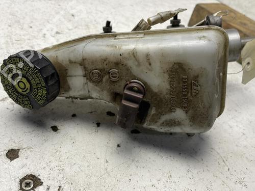 Used Brake master cylinder Brake master cylinder 22130597 22130597