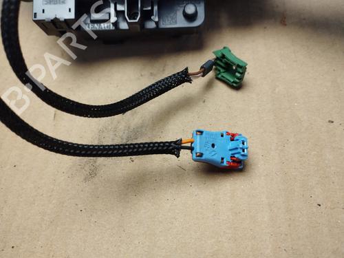 Used Steering column stalk Steering column stalk RENAULT MEGANE IV Hatchback (B9A/M/N_) 1.2 TCe 130 (B9MR) (130 hp) 34361605 34361605