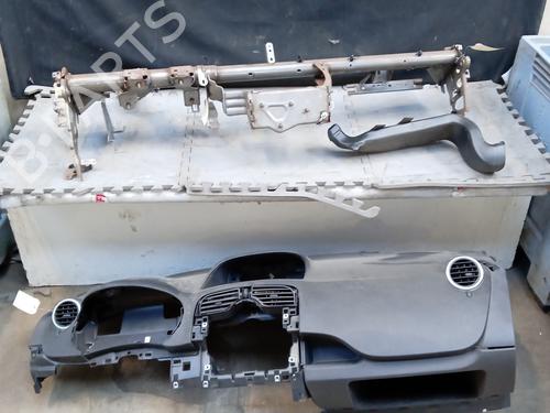 Used Dashboard RENAULT KANGOO Express (FW0/1_) 1.5 dCi 90 (FW0G, FW05, FW08, FW11) (90 hp) 29485576