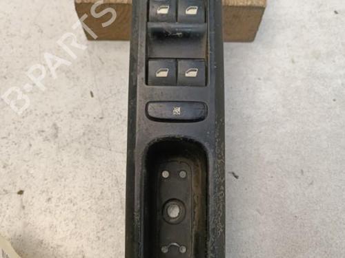 Used Left front window switch Left front window switch PEUGEOT 407 (6D_) 1.6 HDi 110 (6D9HZC, 6D9HYC) (109 hp) 21322757 21322757