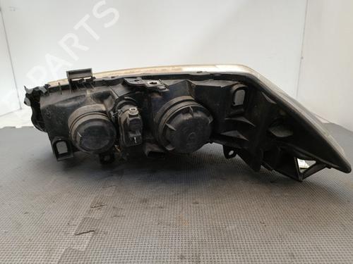 Used Right headlight Right headlight RENAULT MEGANE II (BM0/1_, CM0/1_) 1.5 dCi (BM1F, CM1F) (86 hp) 22131427 22131427