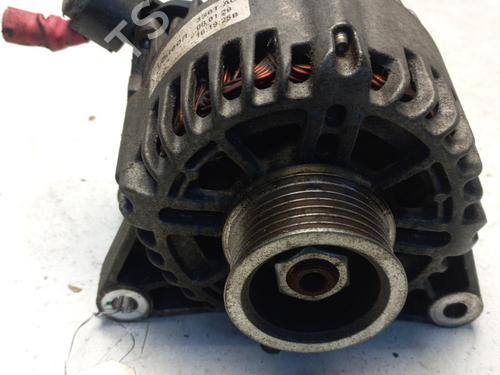 Used Alternator FORD FIESTA V (JH_, JD_) 1.4 TDCi (68 hp) 21323069