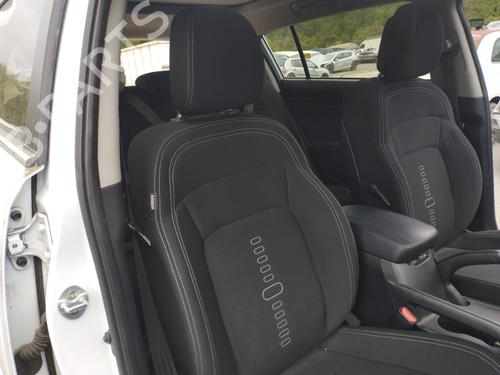 Right front seat KIA SPORTAGE III (SL) 1.6 GDI | BP25772116C16
