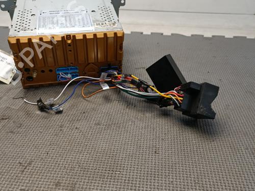 Used Display monitor Display monitor VW GOLF V (1K1) 1.9 TDI (105 hp) 21573264 21573264