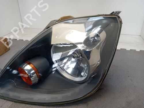 Left headlight FORD FIESTA V (JH_, JD_) 1.4 TDCi | BP25288802C28 