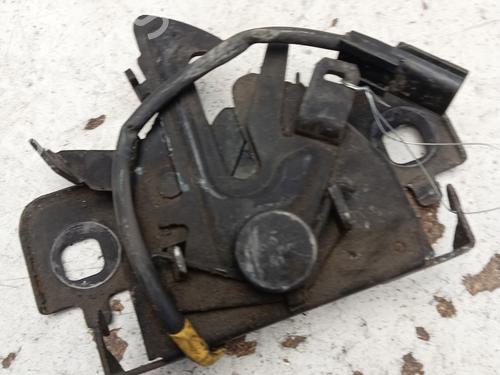 hood-lock-renault-clio-iv-bh_-2012-2013-2014-2015-2016-2017-2018-2019-2020-2021-30562556 main image