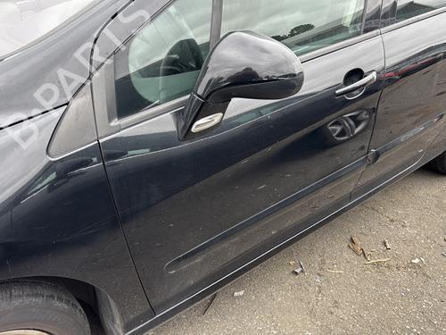 Left front door PEUGEOT 308 SW I (4E_, 4H_) 1.6 HDi | BP27527769C2 