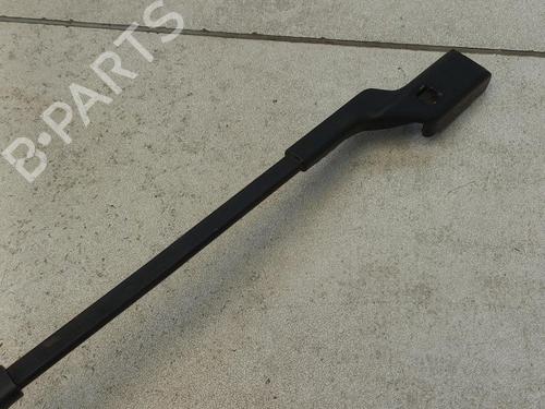 Used Front windshield wiper arm VOLVO V50 (545) 1.6 D (110 hp) 21326326