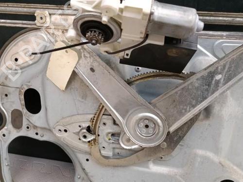 Used Front left window mechanism Front left window mechanism FORD FOCUS C-MAX (DM2) 2.0 TDCi (133 hp) 21322704 21322704