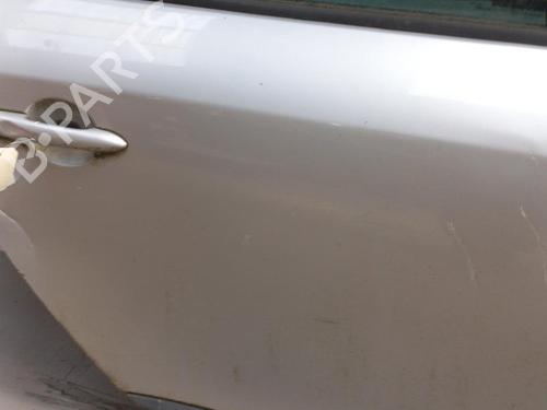 Used Right rear door Right rear door 21326106 21326106