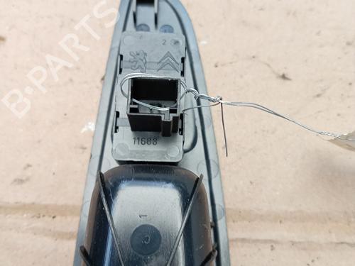 Right rear window switch PEUGEOT 308 I (4A_, 4C_) 1.6 HDi | BP26301422I28 