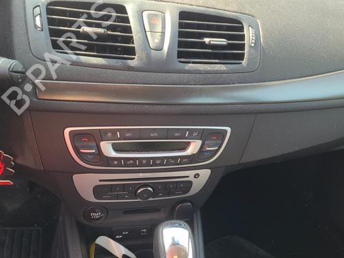 Left headlight RENAULT MEGANE III Hatchback (BZ0/1_, B3_) 1.5 dCi (BZ0C) | BP27682070C28 - Image 14