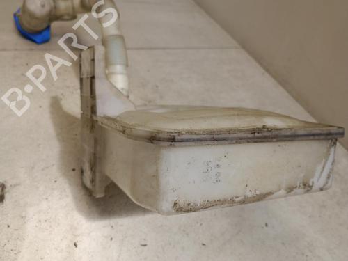 Windscreen washer tank VW GOLF VI (5K1) 2.0 TDI | BP22129878C113 