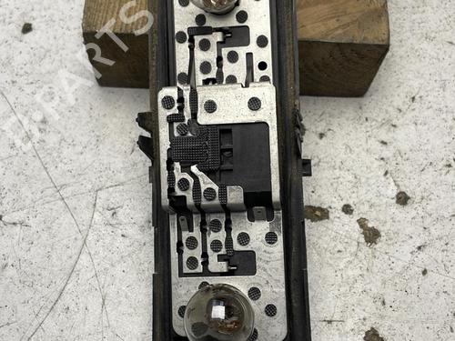 Used Lamp holder Lamp holder PEUGEOT 5008 (0U_, 0E_) 1.6 HDi (110 hp) 21322758 21322758