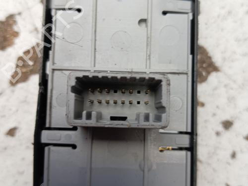 Left front window switch RENAULT LAGUNA III (BT0/1) 1.5 dCi (BT00, BT0A, BT0T, BT1J) | BP29596904I27