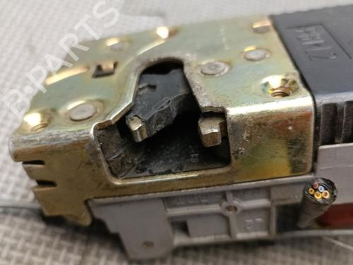Front left lock PEUGEOT 406 (8B) 2.0 HDI 110 | BP21322564C98 