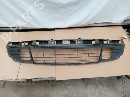 Used Grille RENAULT SCÉNIC III (JZ0/1_) 1.5 dCi (110 hp) 32061886