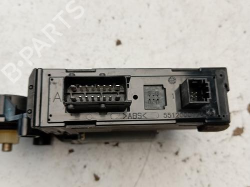 Right front window motor PEUGEOT 307 Break (3E) 2.0 HDI 110 | BP29407806E20 