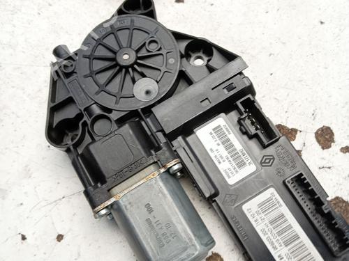 Front wiper motor RENAULT SCÉNIC III (JZ0/1_) 1.2 TCe | BP29840609M29 