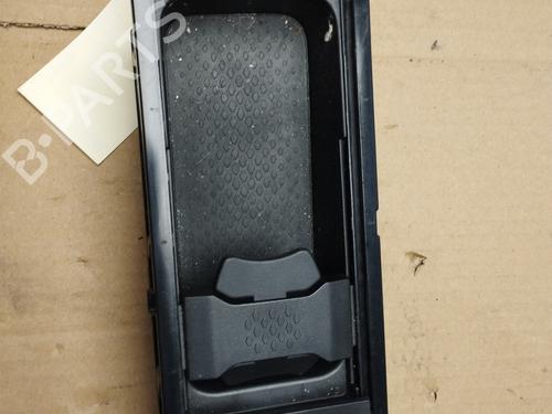 Used Cup/Object holder Cup/Object holder RENAULT MEGANE IV Hatchback (B9A/M/N_) 1.2 TCe 130 (B9MR) (130 hp) 34373290 34373290