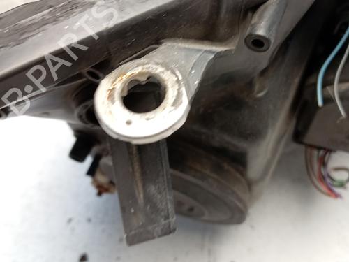 Left headlight RENAULT SCÉNIC II (JM0/1_) 1.5 dCi (JM1E, JM16) | BP29840678C28