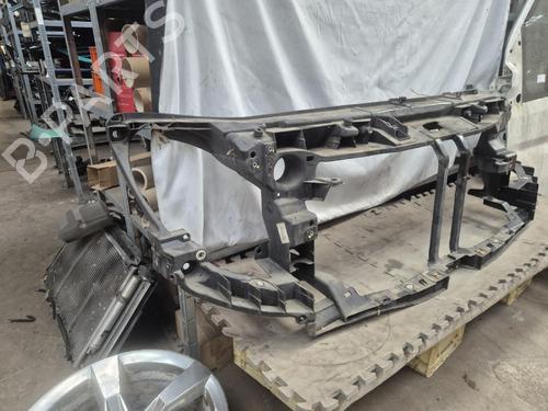 Used Front slam panel Front slam panel RENAULT MASTER III Van (FV) 2.3 dCi 165 RWD (FV0P, FV0U, FV10, FV12, FV1E) (163 hp) 40539576 40539576