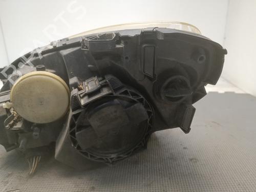 Used Right headlight Right headlight MERCEDES-BENZ B-CLASS Sports Tourer (W245) B 180 CDI (245.207) (109 hp) 22556546 22556546