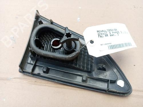 Used Right tailgate light RENAULT SCÉNIC III (JZ0/1_) 1.5 dCi (JZ02, JZ0R) (95 hp) 25407821