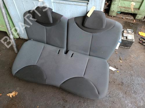 Sæde Bagtil Sæde Bagtil TOYOTA AYGO (_B1_) 1.0 (KGB10_, KGB10R) (68 hp) 21778020 21778020