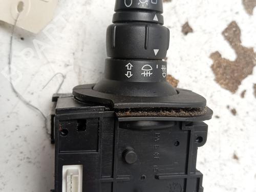 Used Switch RENAULT SCÉNIC II (JM0/1_) 1.5 dCi (JM1E, JM16) (106 hp) 31601233