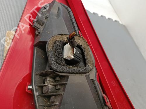 Right taillight PEUGEOT 107 (PM_, PN_) 1.0 | BP21322627C35 