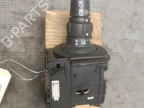 Used Switch RENAULT SCÉNIC II (JM0/1_) 1.5 dCi (JM1E, JM16) (106 hp) 22387585