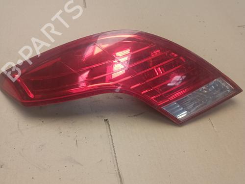 Used Left tailgate light Left tailgate light FORD FOCUS II Convertible 2.0 TDCi (136 hp) 33468754 33468754