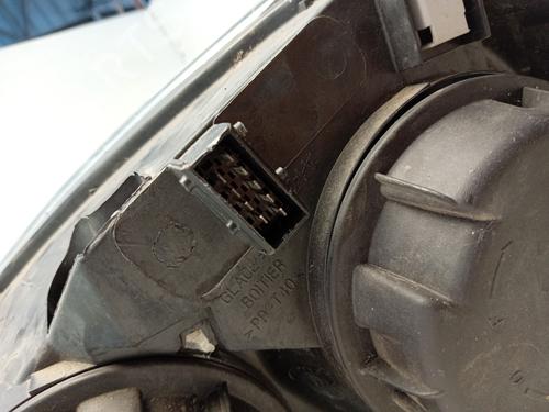 Right headlight PEUGEOT 307 (3A/C) 2.0 HDi 110 | BP29407794C29 