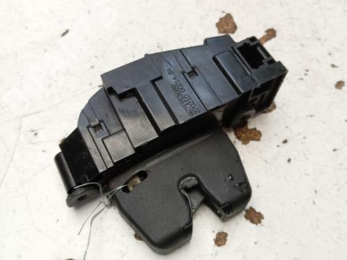 Used Tailgate lock PEUGEOT 308 I (4A_, 4C_) 1.6 HDi (109 hp) 29373122