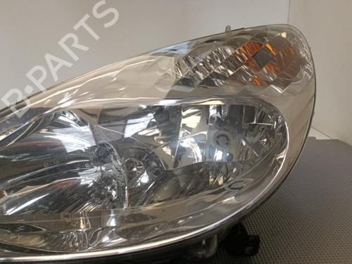 Left headlight PEUGEOT 607 (9D, 9U) 2.7 HDi 24V | BP21324845C28 