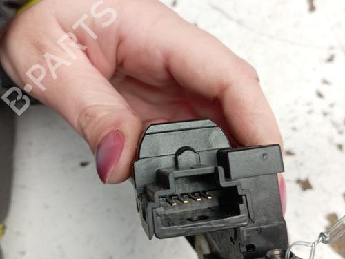 Used Tailgate lock Tailgate lock NISSAN MICRA III (K12) 1.2 16V (65 hp) 31571170 31571170