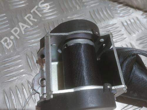 rear-center-seatbelt-dacia-lodgy-js_-2012-30725495 main image