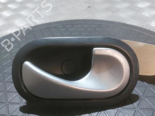 Used Front right interior door handle RENAULT TWINGO II (CN0_) 1.2 16V (CN04, CN0B) (75 hp) 30461861