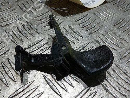 Venstre fortil udvendigt håndtag RENAULT TWINGO I (C06_) 1.2 16V (C06C, C06D, C06K) (75 hp) 21504174