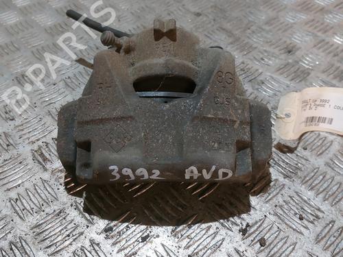 Used Right front brake caliper RENAULT MEGANE III Coupe (DZ0/1_) 1.9 dCi (DZ0N, DZ0J, DZ1J, DZ1K) (131 hp) 21670457