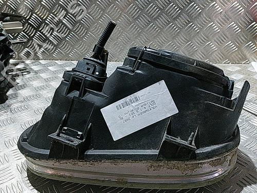 Right headlight VW GOLF IV (1J1) 1.9 SDI | BP21504175C29 