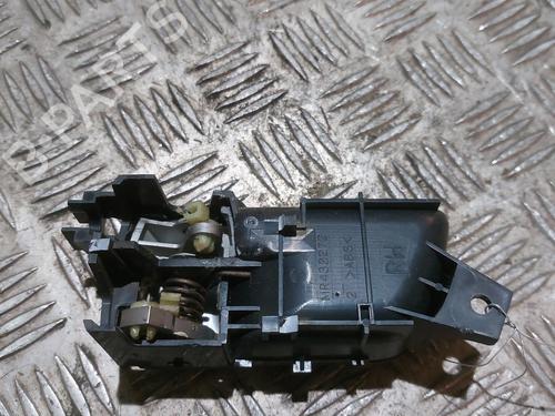 Used Front right interior door handle Front right interior door handle MITSUBISHI PAJERO III (V7_W, V6_W) 3.2 Di-D (V68W) (160 hp) 21670734 21670734