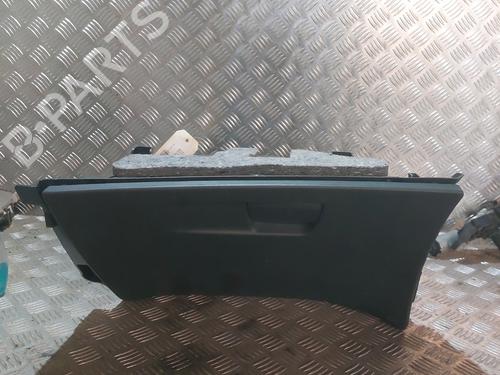 Handskerum CITROËN C4 Picasso II 1.6 HDi / BlueHDi 115 (115 hp) 22315624