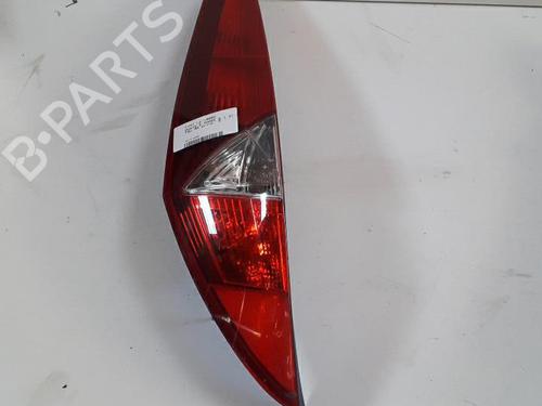 Used Left taillight Left taillight FIAT PUNTO (188_) 1.2 60 (188.030, .050, .130, .150, .230, .250) (60 hp) 27558026 27558026