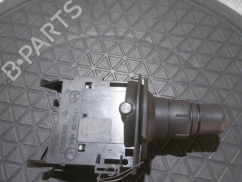 Used Switch Switch RENAULT SCÉNIC II (JM0/1_) 1.9 dCi (JM14) (131 hp) 31024494 31024494