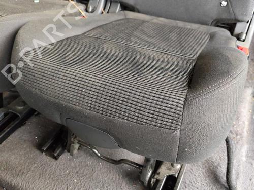 Rear seat PEUGEOT 5008 (0U_, 0E_) 2.0 HDi 150 / BlueHDi 150 | BP24827843C17