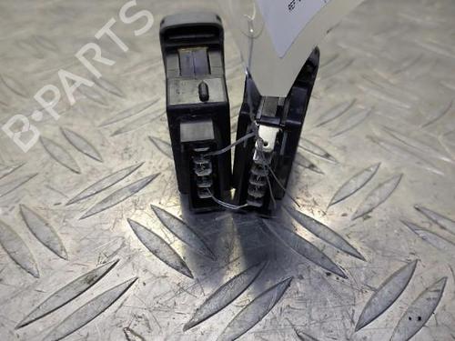 Used Left front window switch Left front window switch RENAULT TWINGO I (C06_) 1.2 16V (C06C, C06D, C06K) (75 hp) 21512536 21512536