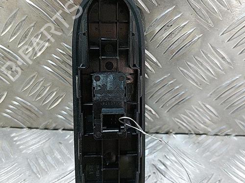 Used Right front window switch PEUGEOT 308 I (4A_, 4C_) 1.6 HDi (109 hp) 21510469